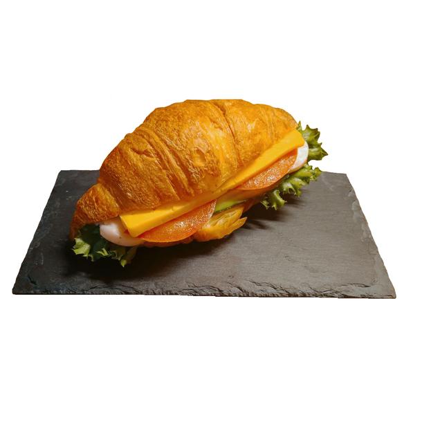 Круассан с ветчиной из индейки