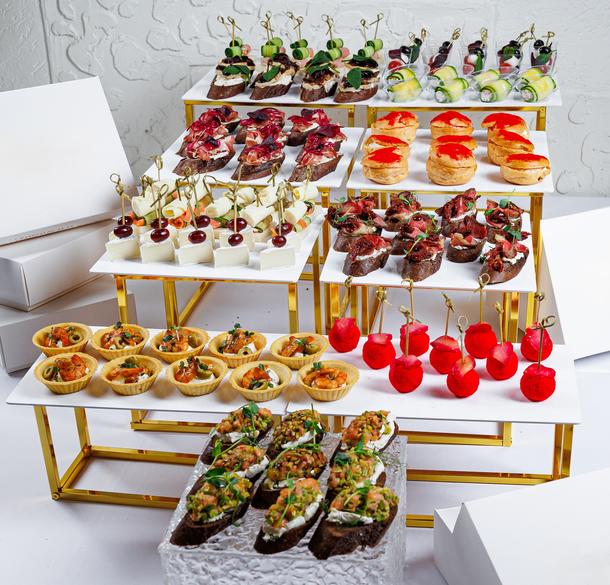 Фуршет-бокс "День Рождения" (120 позиций)