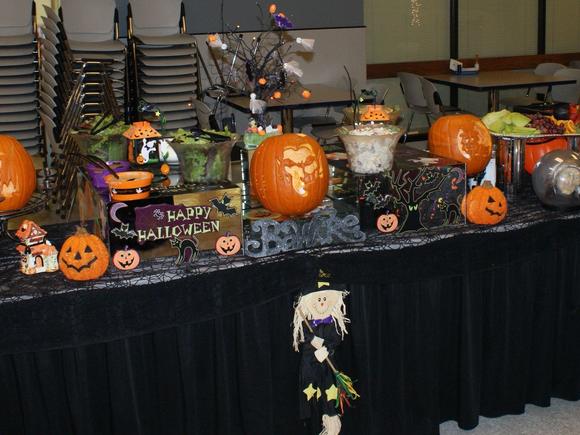 Доставка блюд и напитков на 80 персон в Ярославле